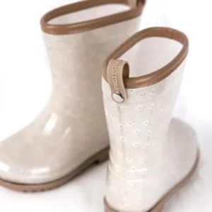 RainBoots_LittleDaisys_1.jpg_result