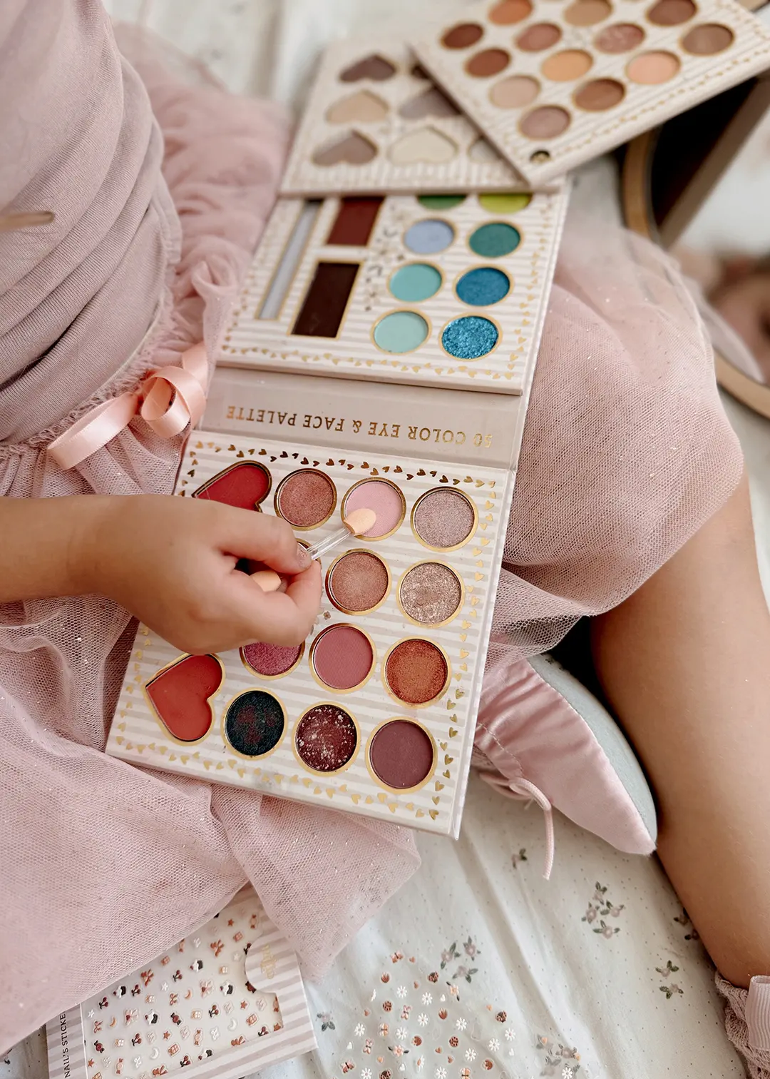 Vaikiška akių šešėlių paletė „Mano širdelė“ - Image 4