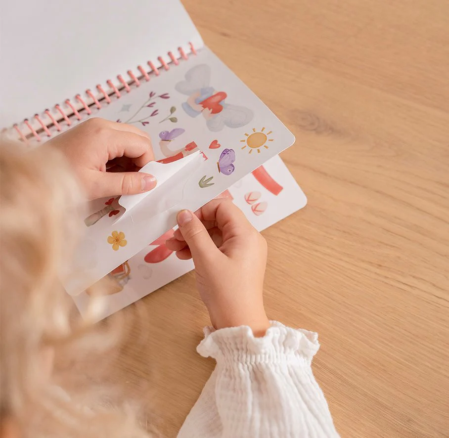 Aprengimo ir lipdukų knygelė „Rosa ir draugai“ - Image 6