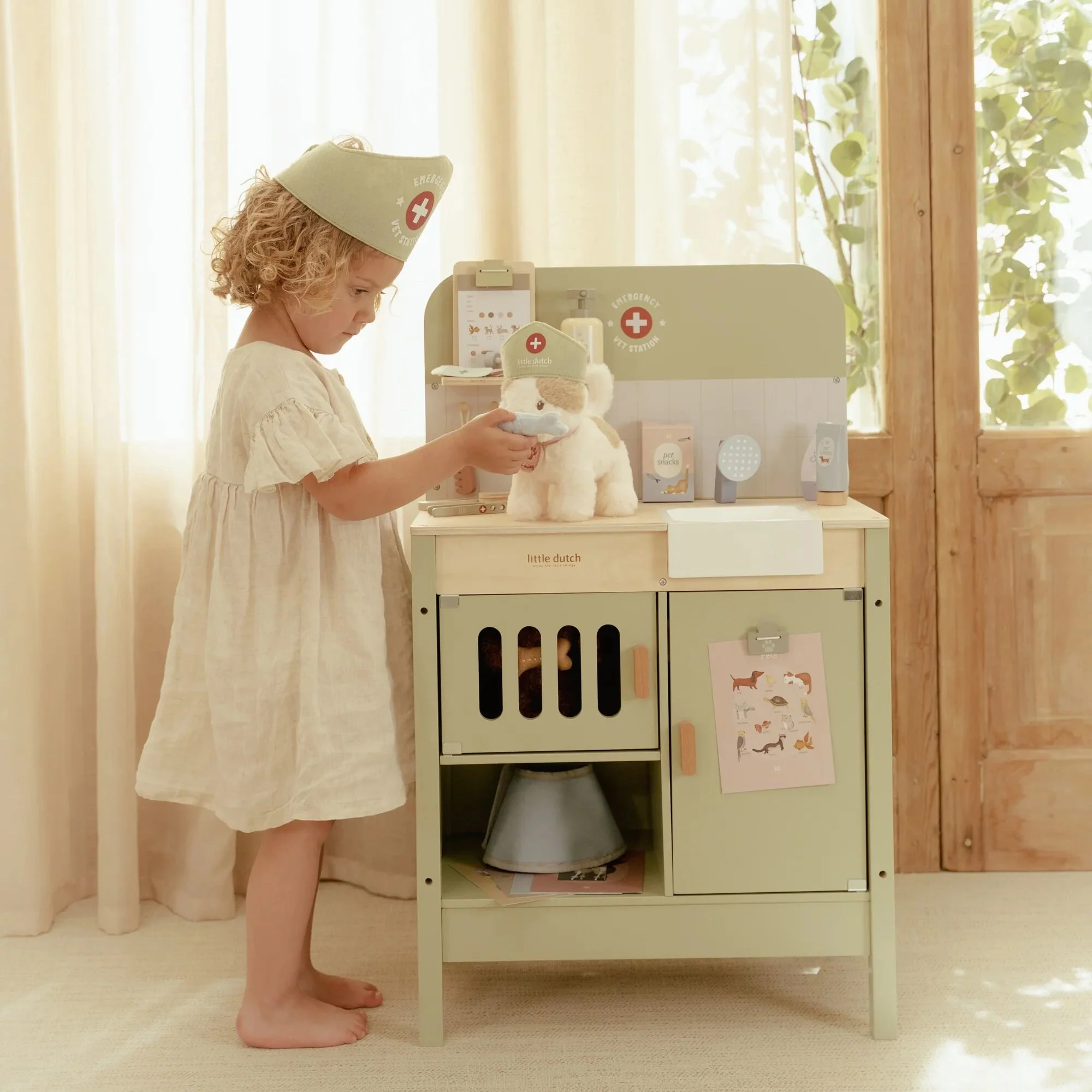 Pliušinė katytė su krepšeliu „Mažoji Marley“ - Image 5