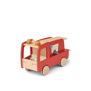 Medinė gaisrinės mašina